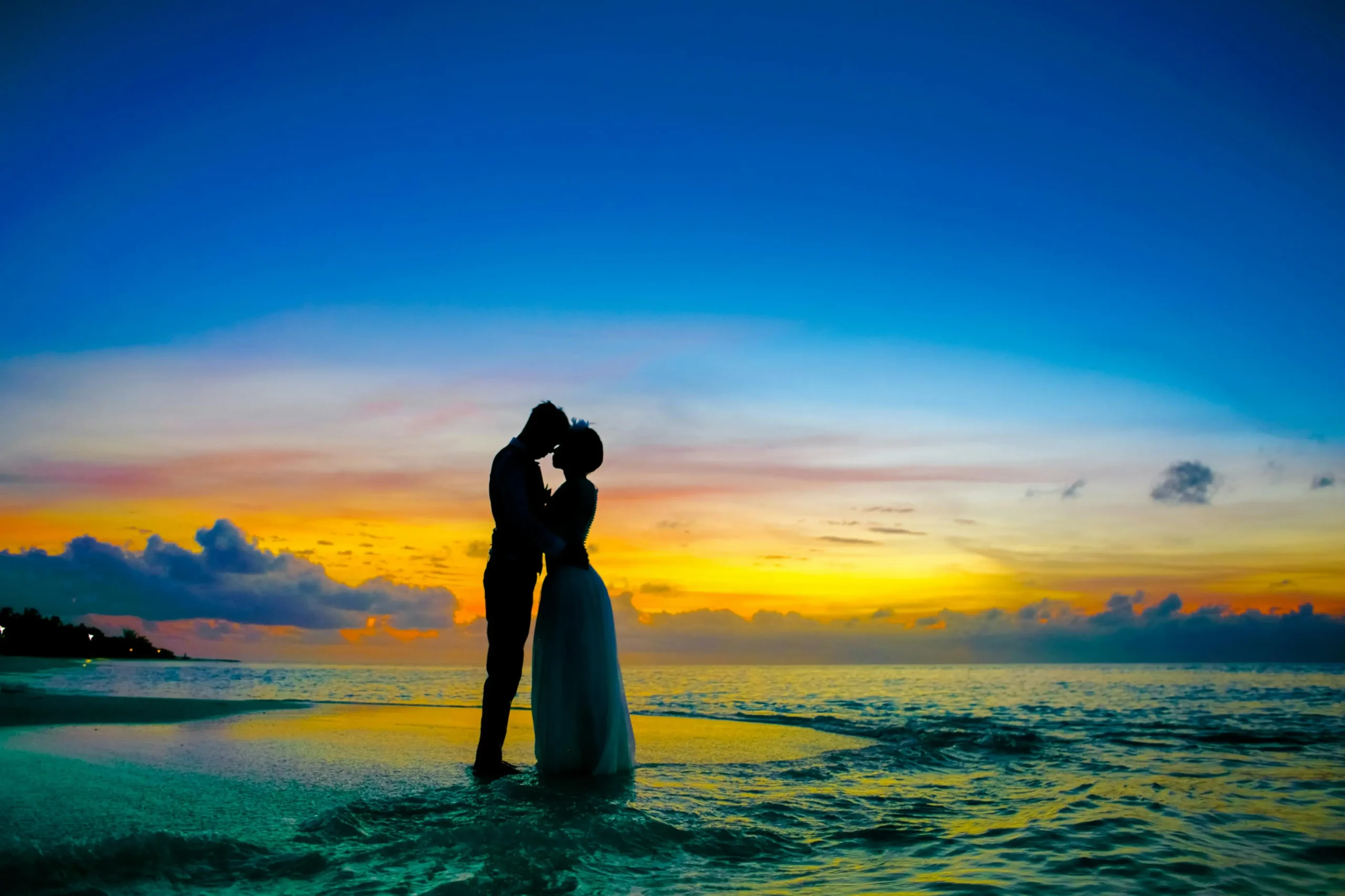 Romance travel planning for anniversaries and couple getaways